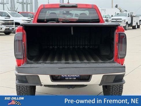 Certified 2018 GMC Canyon 4x4 Extended Cab image 6