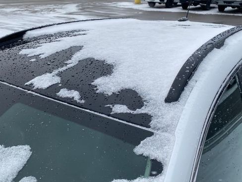 Used 2024 Buick Encore GX Sport Touring w/ Black Roof Package image 5