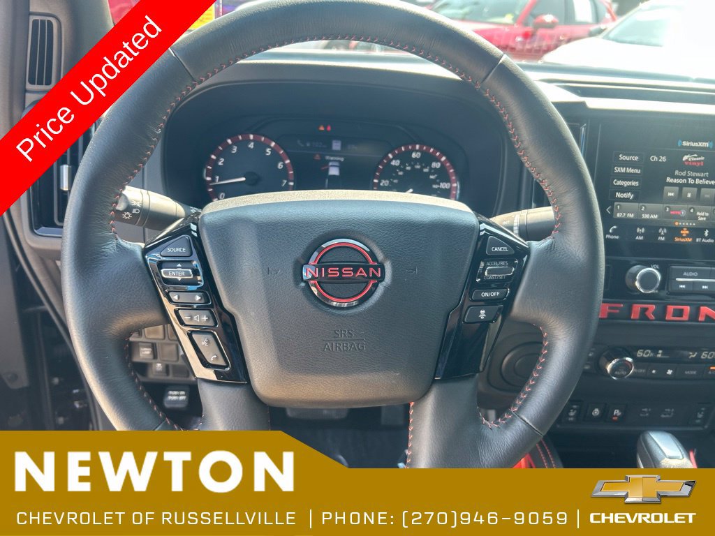 Used 2025 Nissan Frontier 2WD Crew Cab image 13