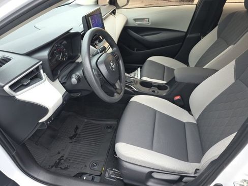 Certified 2023 Toyota Corolla LE image 8