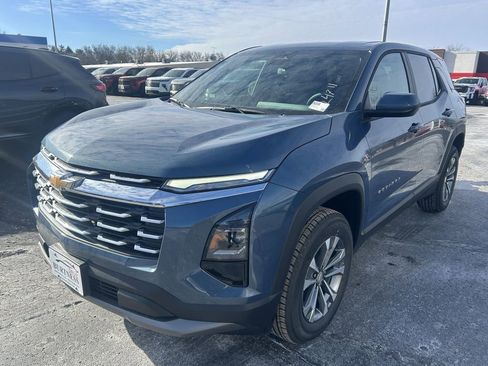 New 2026 Chevrolet Equinox LT w/ Convenience Package II image 17