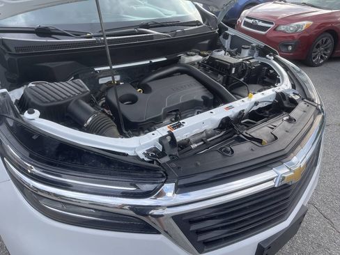 Used 2023 Chevrolet Equinox LT FWD image 32