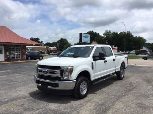 Used 2019 Ford F250 XL w/ Power Equipment Group AWD/4WD image 1
