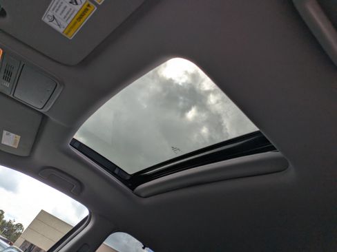 Used 2022 Honda Pilot EX-L image 23