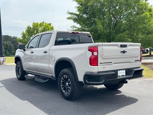New 2026 Chevrolet Silverado 1500 ZR2 AWD/4WD image 5