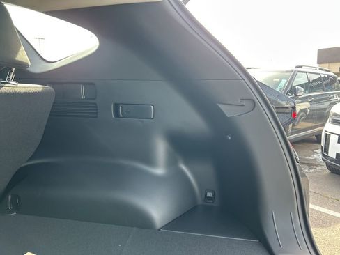 New 2026 Hyundai Tucson Blue SE w/ Tow & Go Package image 30