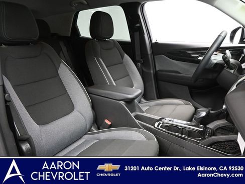 New 2025 Chevrolet TrailBlazer LT w/ Convenience Package image 9