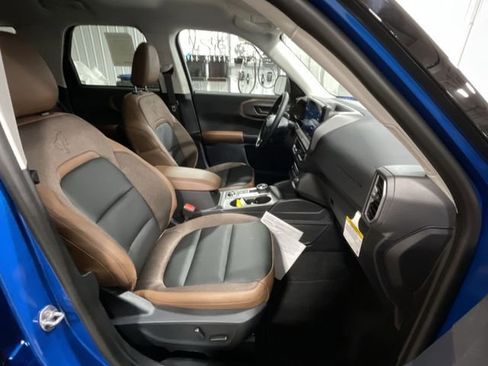 Used 2025 Ford Bronco Sport Outer Banks w/ Outer Banks Tech Package+ AWD/4WD image 29