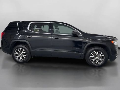 Used 2022 GMC Acadia SLE image 11