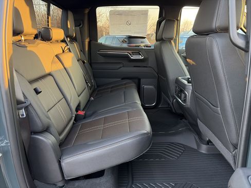 New 2026 Chevrolet Silverado 1500 High Country w/ Z71 Off-Road Package image 15