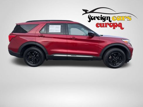 Used 2022 Ford Explorer XLT w/ Class IV Trailer Tow Package image 37