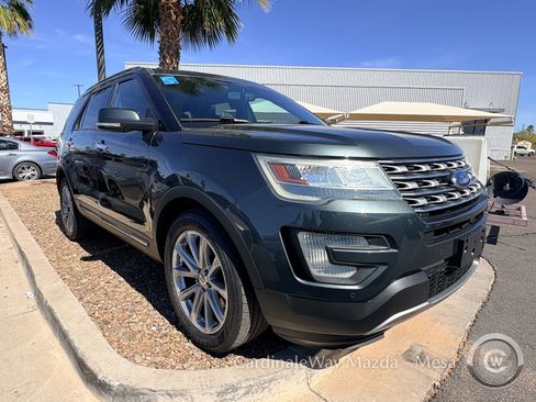 Used 2016 Ford Explorer Limited image 2
