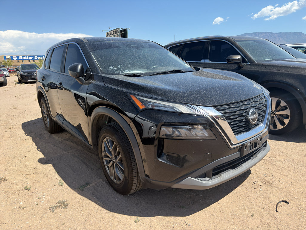 Used 2023 Nissan Rogue S FWD image 3