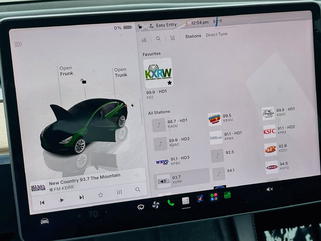 Used 2023 Tesla Model 3 Standard Range RWD image 15