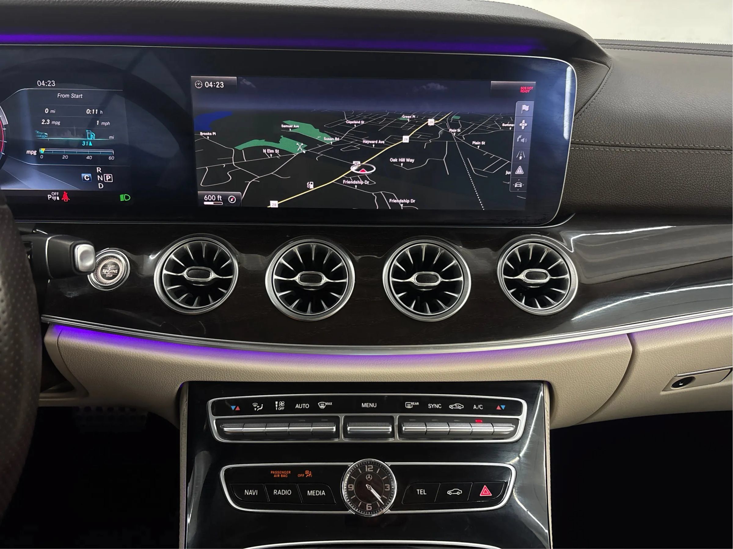Used 2018 Mercedes-Benz E 400 4MATIC Coupe image 34
