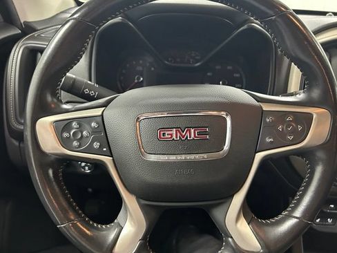 Used 2022 GMC Canyon Denali AWD/4WD image 17