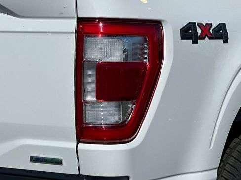 Used 2023 Ford F150 Lariat w/ Trailer Tow Package image 25