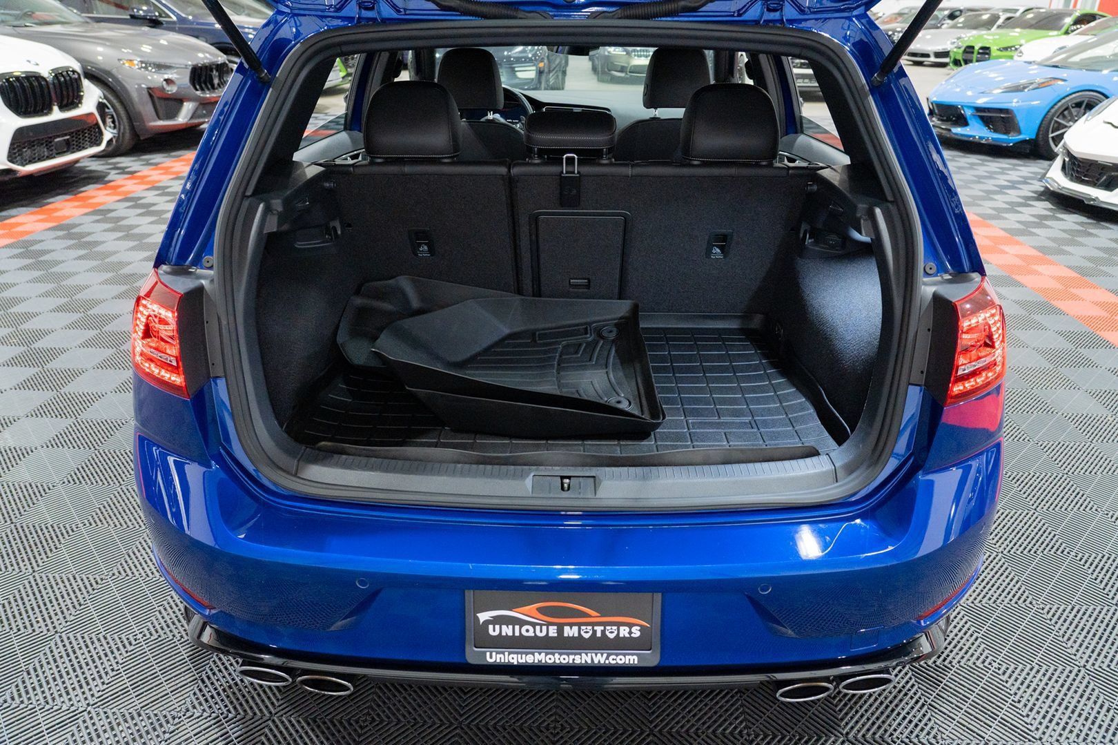 Used 2019 Volkswagen Golf 4-Door AWD/4WD image 22