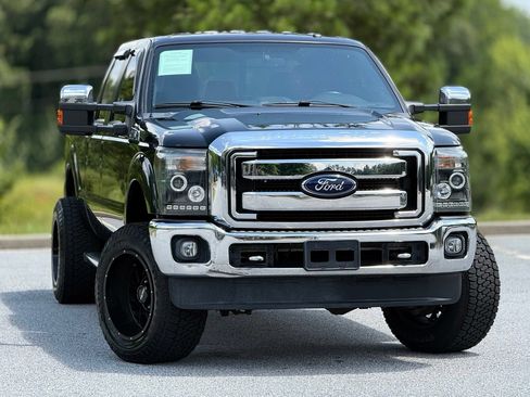 Used 2016 Ford F250 Lariat w/ Chrome Package AWD/4WD image 4