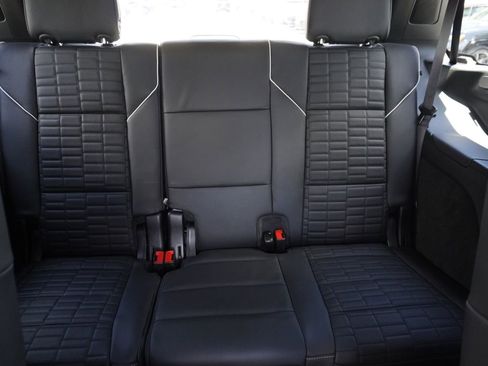 New 2024 Cadillac Escalade Sport Platinum w/ LPO, ONYX Package image 22