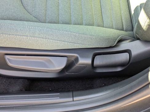 New 2025 Kia K4 EX image 19