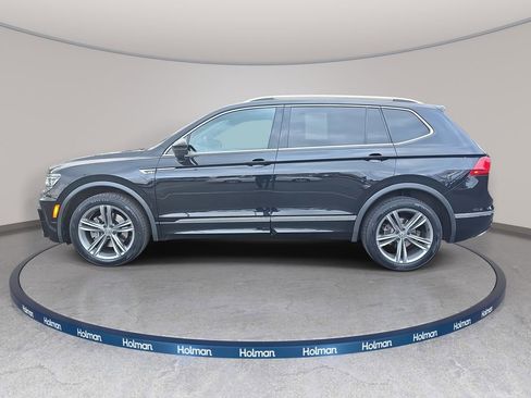 Used 2019 Volkswagen Tiguan S image 8