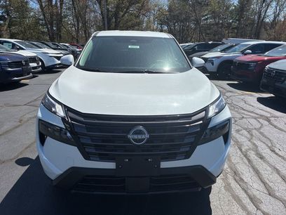New 2026 Nissan Rogue SV w/ Cold Weather Package