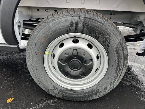 New 2026 Ford Transit 150 148 Medium Roof RWD image 17