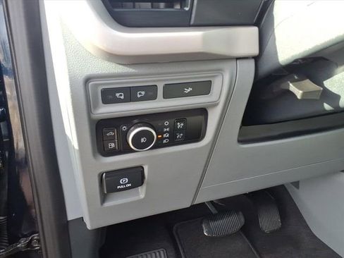 Certified 2023 Ford F150 XLT w/ Equipment Group 302A High image 17