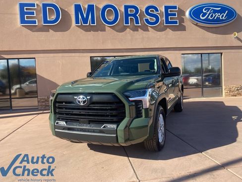 Used 2023 Toyota Tundra SR5 w/ SR5 Premium Package RWD image 1
