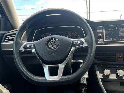 Used 2021 Volkswagen Jetta S w/ Driver Assistance Package image 5