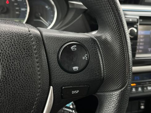 Used 2014 Toyota Corolla LE image 23