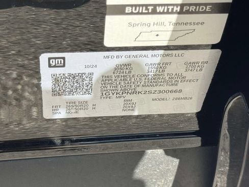 Certified 2025 Cadillac Lyriq Luxury w/ LPO, Floor Liner Package RWD image 35
