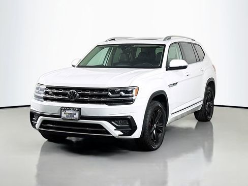 Used 2019 Volkswagen Atlas SEL R-Line image 3