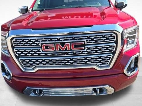 Used 2019 GMC Sierra 1500 Denali w/ Technology Package image 3