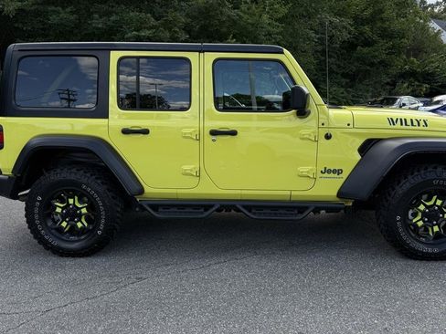 Used 2023 Jeep Wrangler Unlimited w/ 8.4" Radio Group AWD/4WD image 19