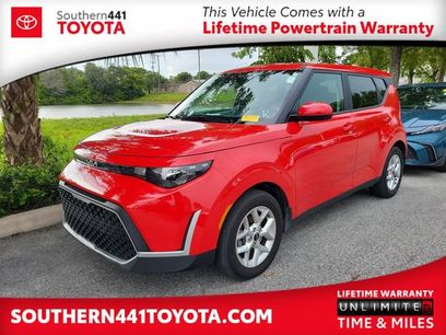 Used 2025 Kia Soul LX w/ LX Technology Package