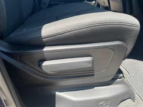 Used 2021 RAM 1500 Tradesman AWD/4WD image 30