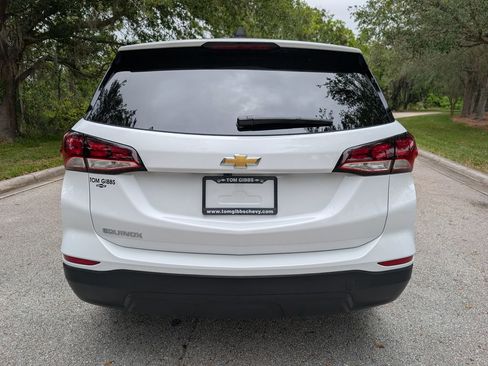 Used 2024 Chevrolet Equinox LS w/ LS Convenience Package FWD image 7