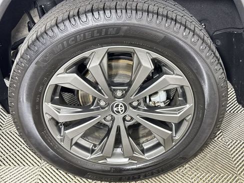 Used 2023 Toyota RAV4 XLE Premium AWD/4WD image 34