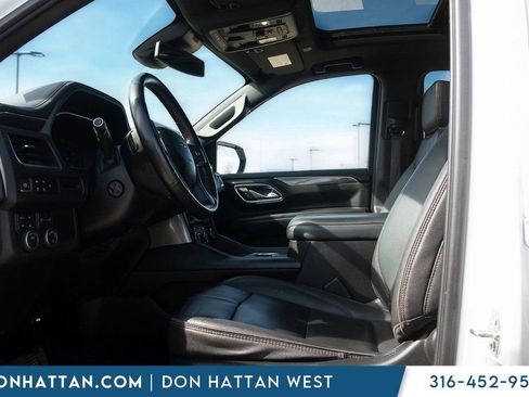 Used 2023 Chevrolet Suburban RST w/ Luxury Package image 3