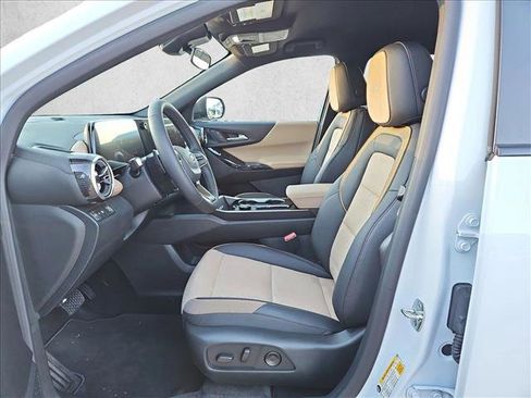 New 2026 Chevrolet Equinox ACTIV FWD image 4