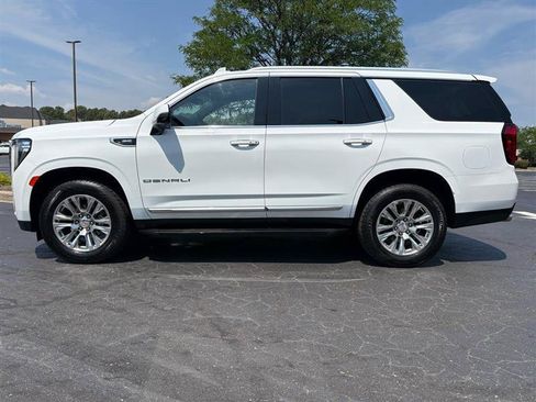 Used 2023 GMC Yukon Denali AWD/4WD image 11