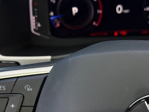 Used 2023 Volkswagen Atlas Cross Sport SEL Premium R-Line image 14