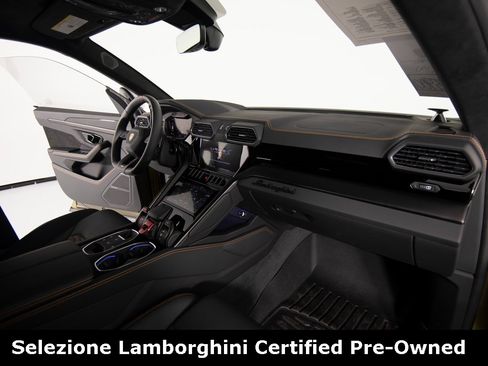 Used 2024 Lamborghini Urus S image 31