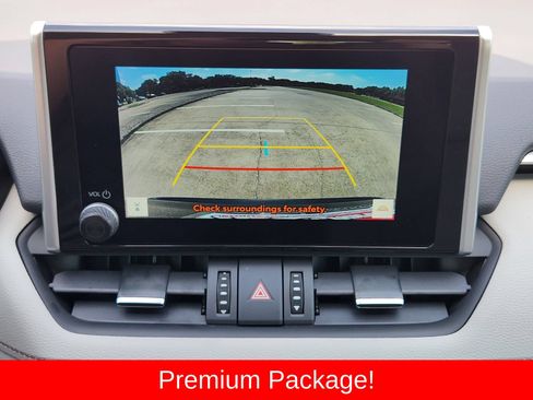 Used 2025 Toyota RAV4 XLE Premium FWD image 26