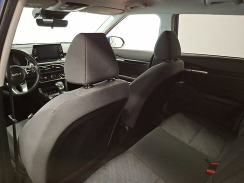 Used 2023 Kia Seltos LX image 13