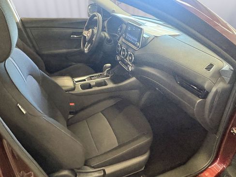 Used 2024 Nissan Sentra SV FWD image 15