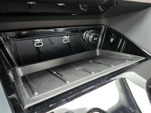 New 2025 Audi Q5 Premium Plus image 18