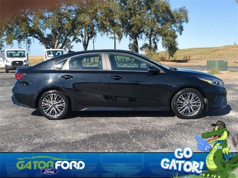 Used 2023 Kia Forte GT-Line w/ GT-Line Premium Package image 4